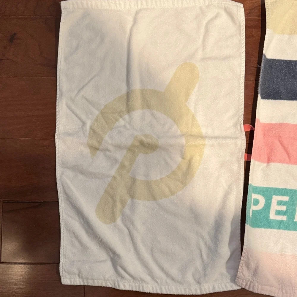 Peloton never towels solid